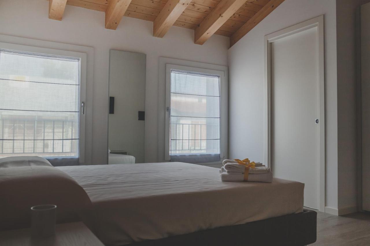 Terra Ferma Rooms&More Salzano Exterior photo